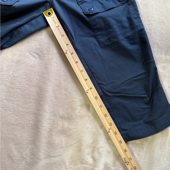 Columbia Women's Kestrel Trail II Omni-Shield Capri Pants Navy Blue Size 4 - Picture 10 of 11